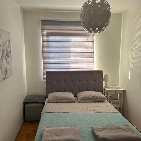 Lux Stan Na Dan Pozarevac Lägenhet Exteriör bild